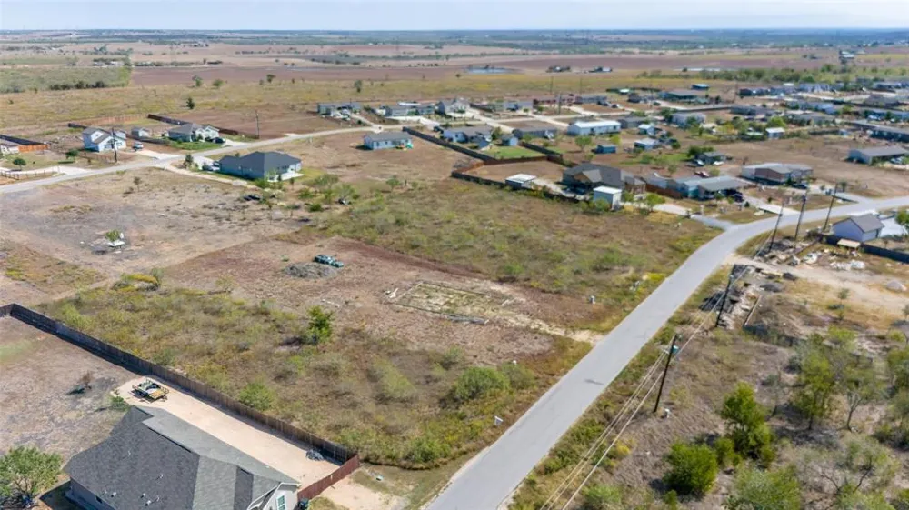 175 El Dorado Drive Kyle, TX 78640