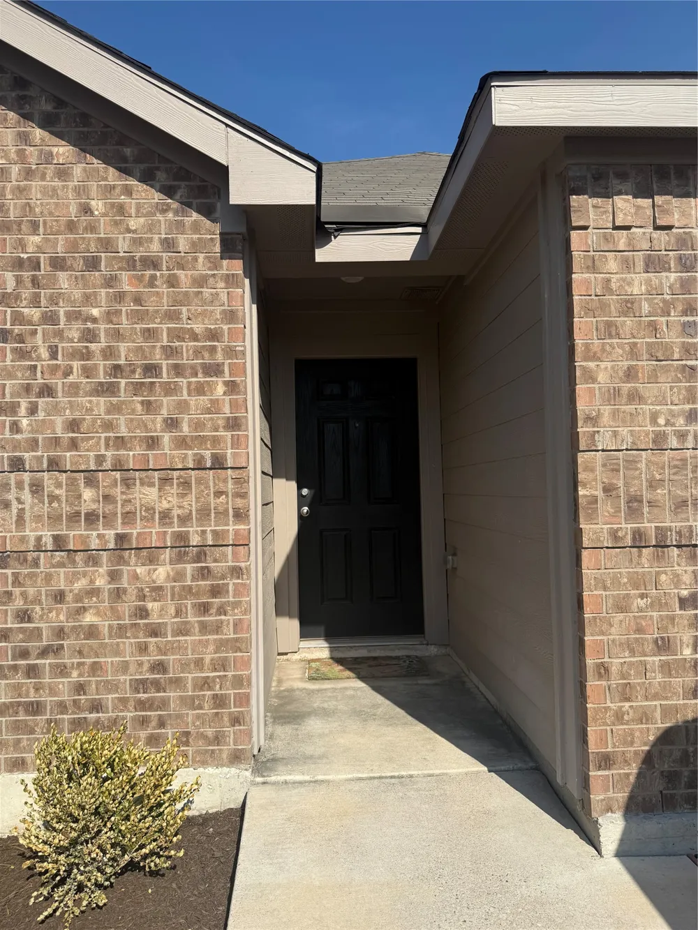 18912 Quiet Range Drive Elgin, TX 78621