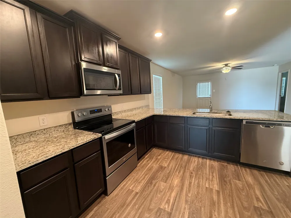 18912 Quiet Range Drive Elgin, TX 78621