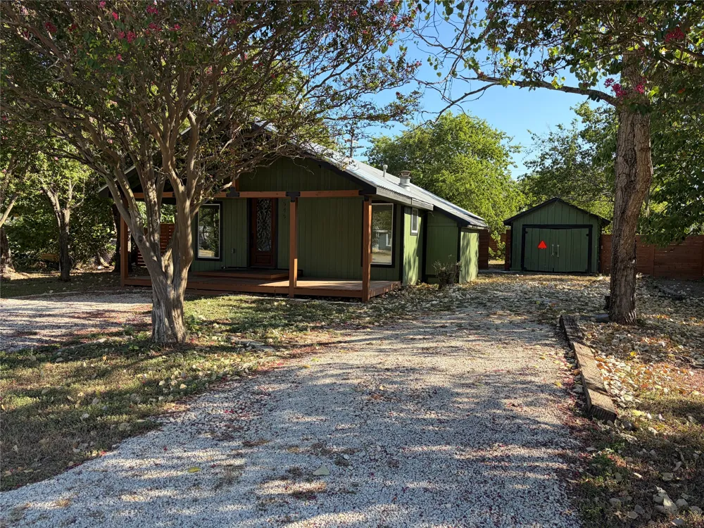 545 W Vaughan Street Bertram, TX 78605