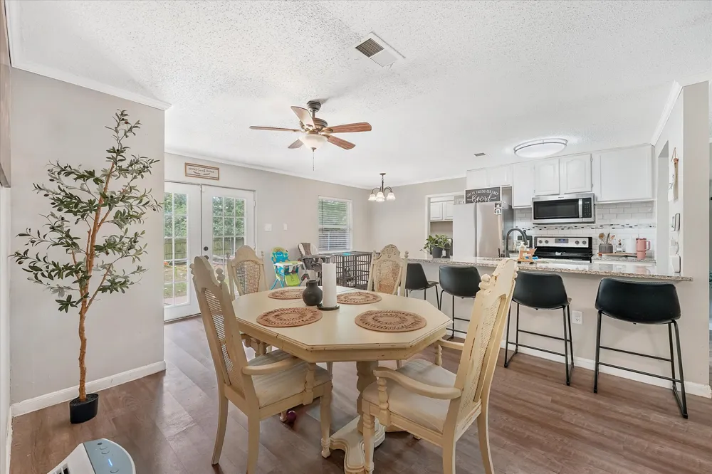 214 E Arkansas Street Sherman, TX 75090