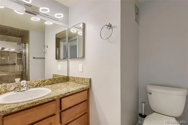 6495 E Happy Canyon Road #136 Denver, CO 80237