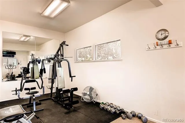 6495 E Happy Canyon Road #136 Denver, CO 80237