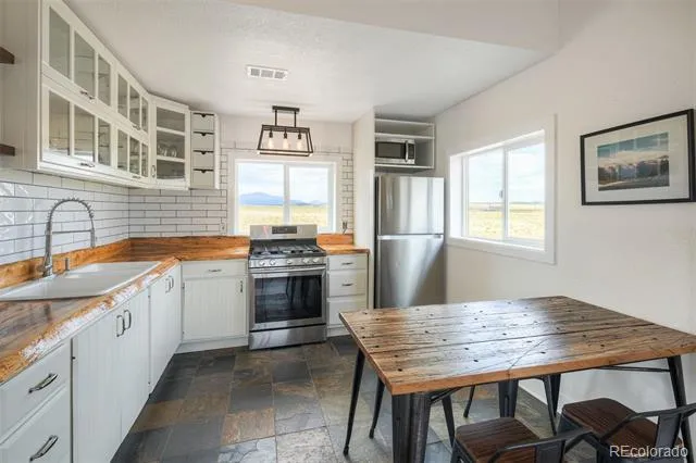 137 Western Bee Lane Fairplay, CO 80440