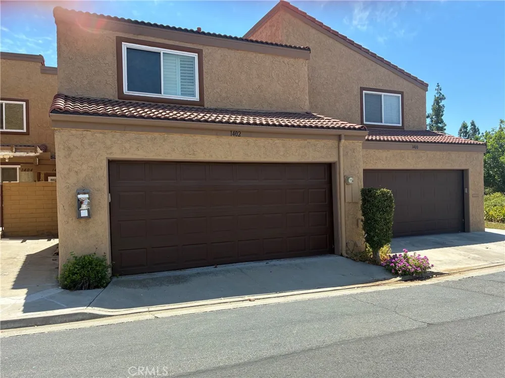 1402 Vista Grande Fullerton, CA 92835