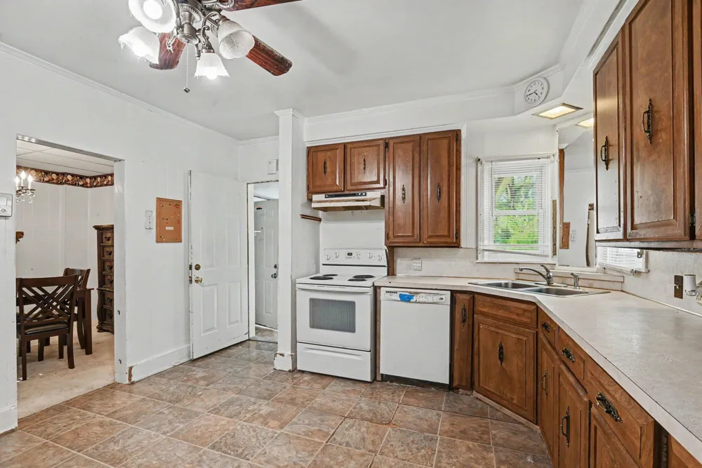 148 E Emerson Street Kalamazoo, MI 49001