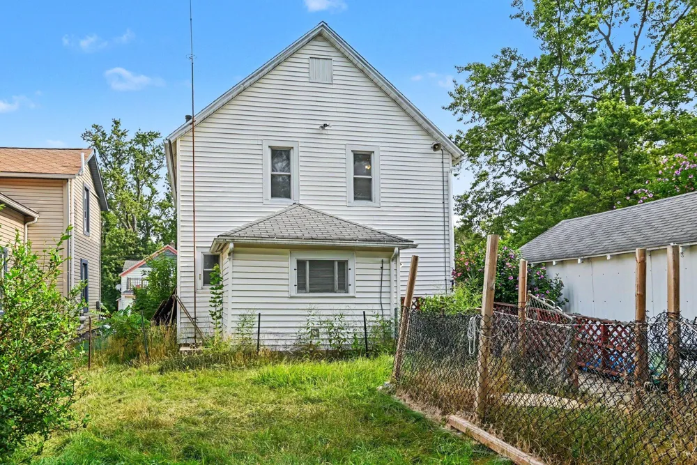148 E Emerson Street Kalamazoo, MI 49001