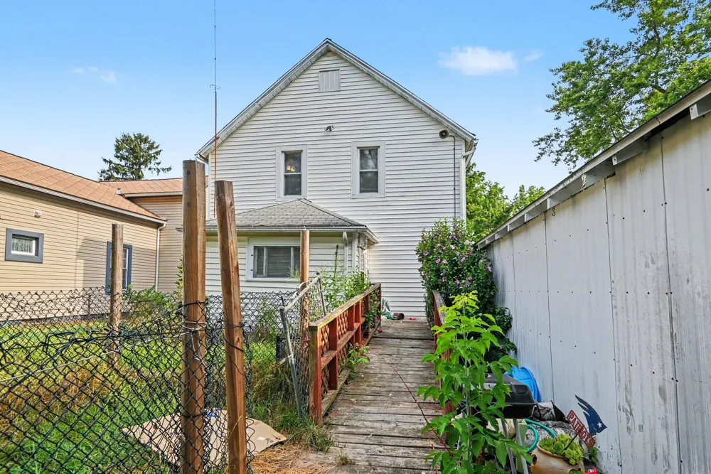 148 E Emerson Street Kalamazoo, MI 49001