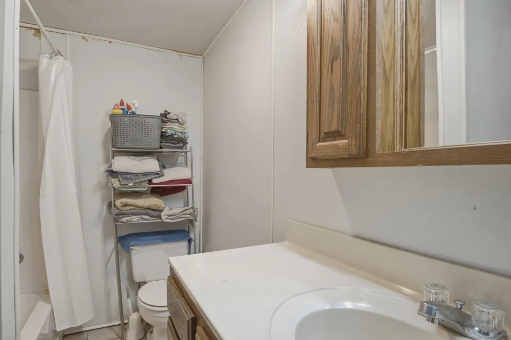10124 Woodlawn Street St. Helen, MI 48656