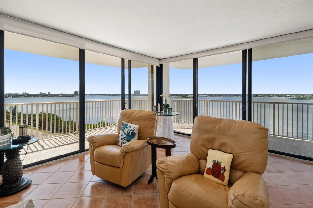5480 Ocean Drive #B7c Singer Island, FL 33404