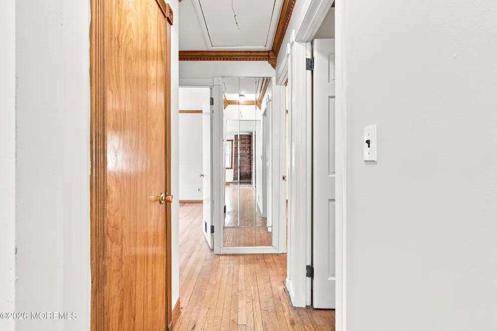 20 Stempler Court Holmdel, NJ 07733