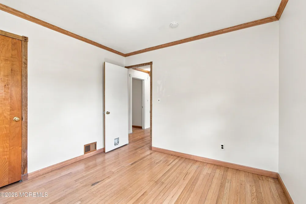 20 Stempler Court Holmdel, NJ 07733