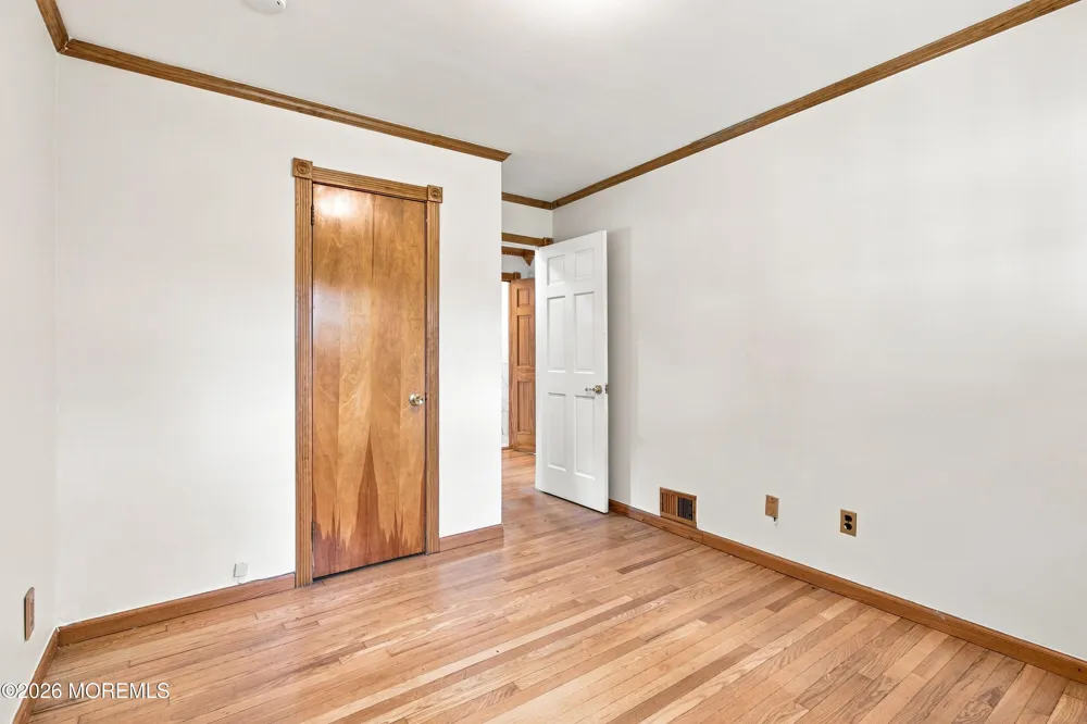 20 Stempler Court Holmdel, NJ 07733