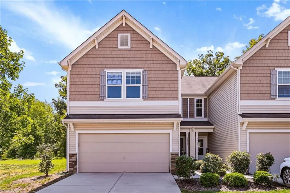 2250 Owls Nest Trail McLeansville, NC 27301