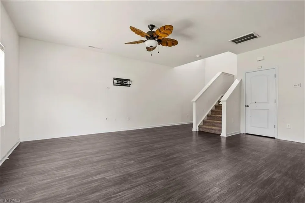 2250 Owls Nest Trail McLeansville, NC 27301