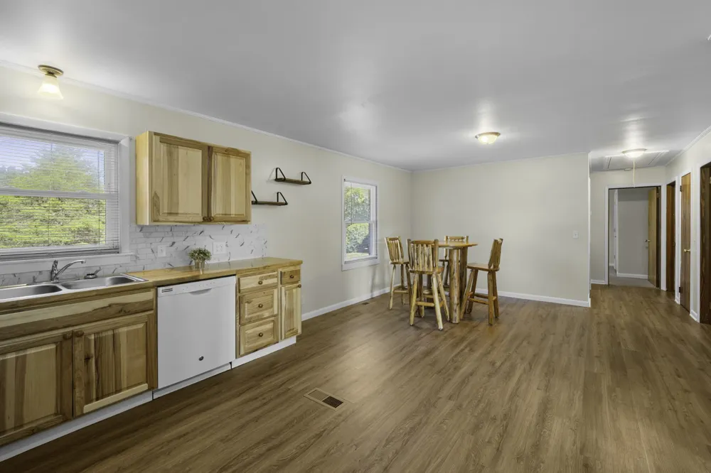 125 Spring Creek Rd Estill Springs, TN 37330