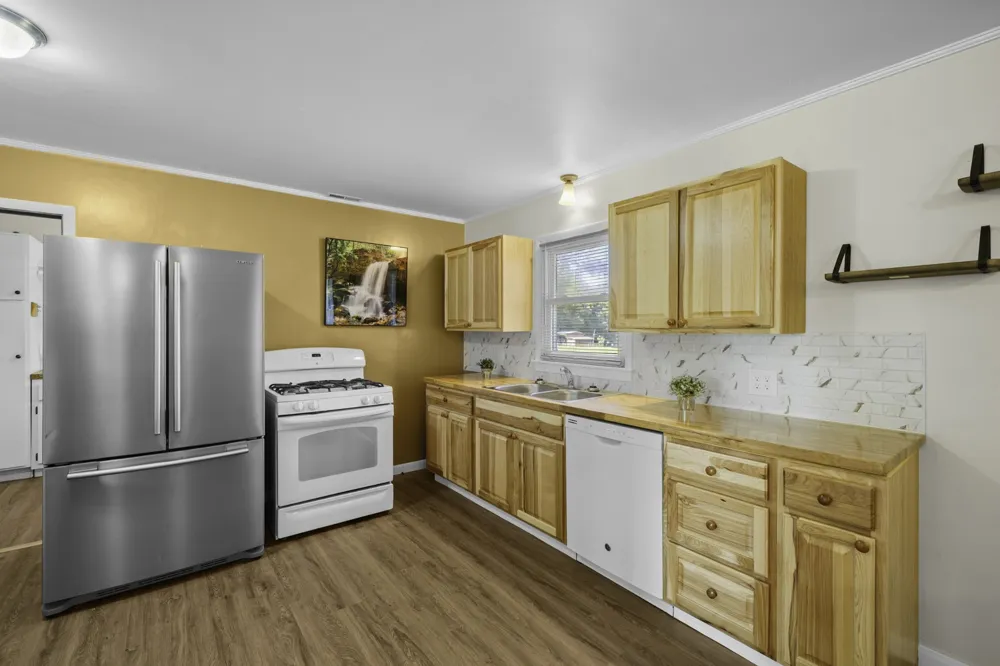 125 Spring Creek Rd Estill Springs, TN 37330