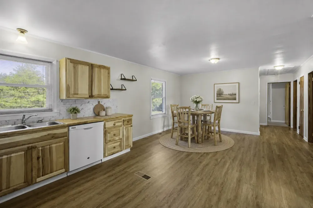 125 Spring Creek Rd Estill Springs, TN 37330