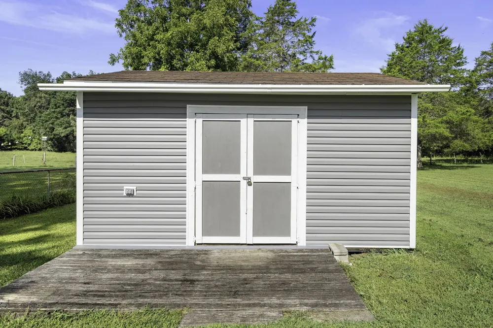 125 Spring Creek Rd Estill Springs, TN 37330
