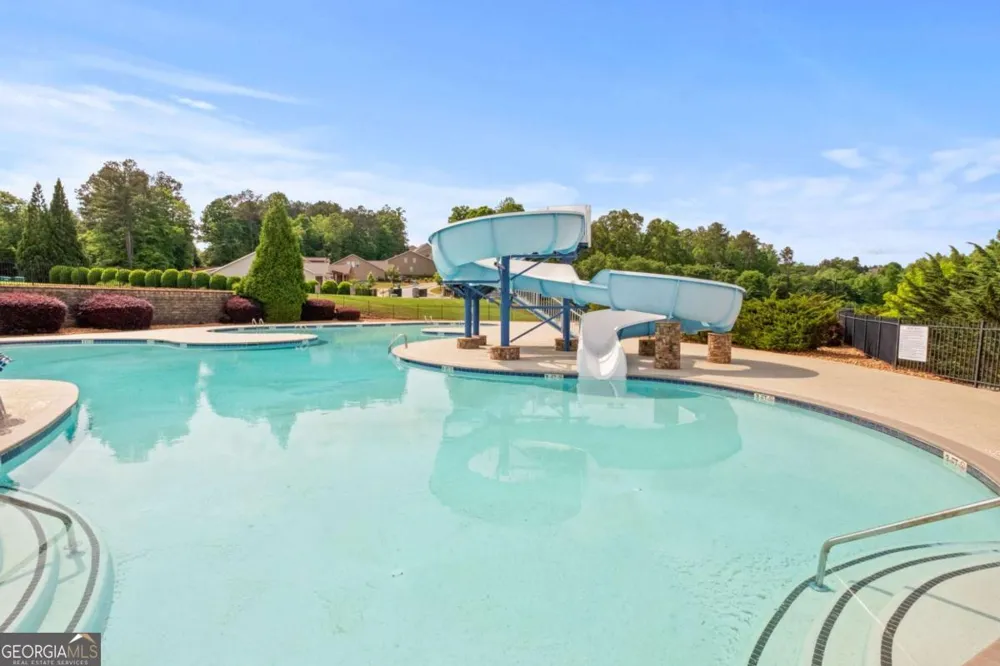 110 Valdosta AVE Canton, GA 30114