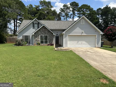 30 Syracuse LN