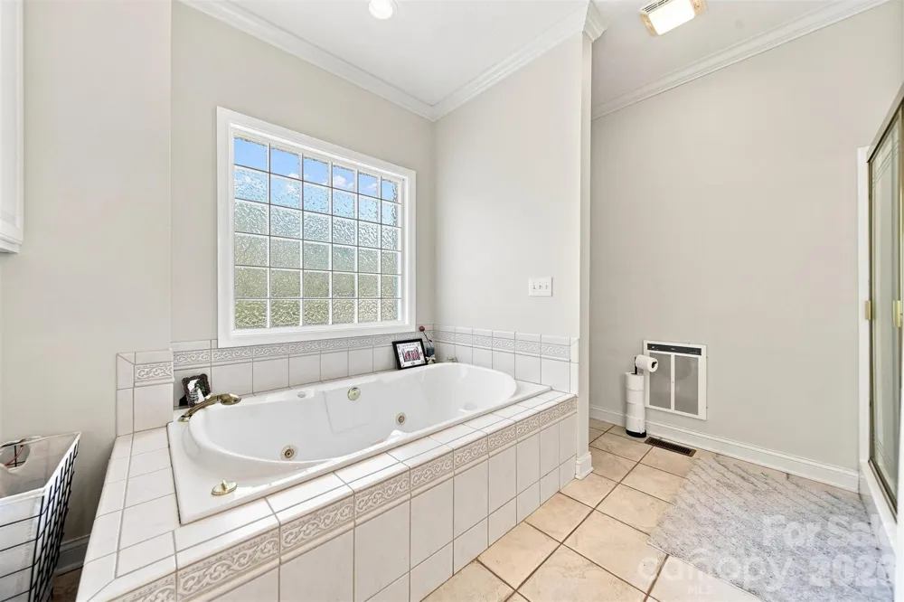 1338 Willow Creek Drive Newton, NC 28658
