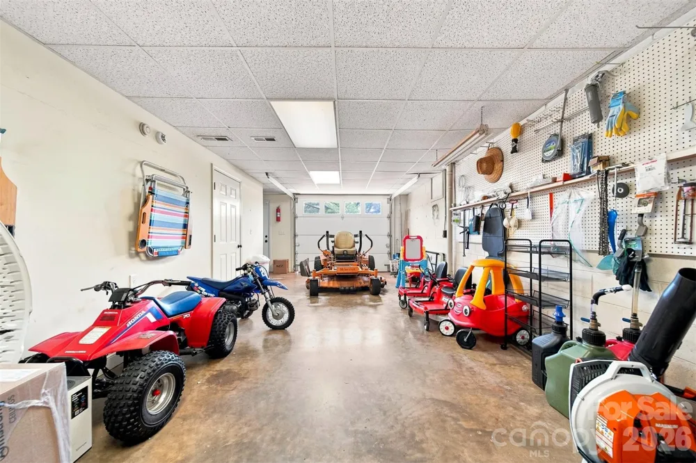1338 Willow Creek Drive Newton, NC 28658