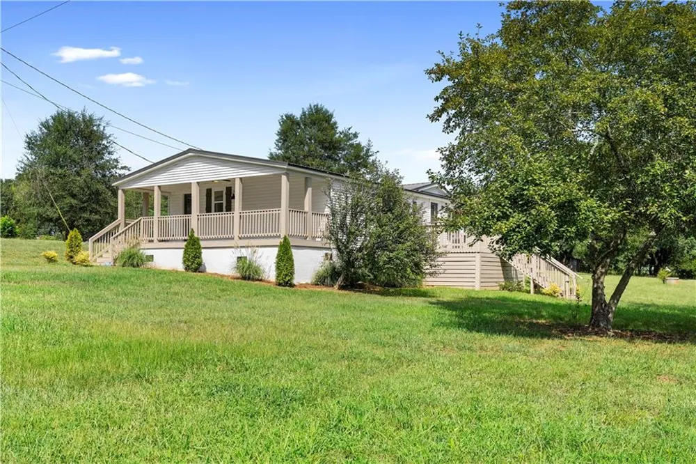 6035 Highway 29 Royston, GA 30662