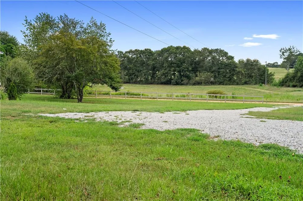6035 Highway 29 Royston, GA 30662