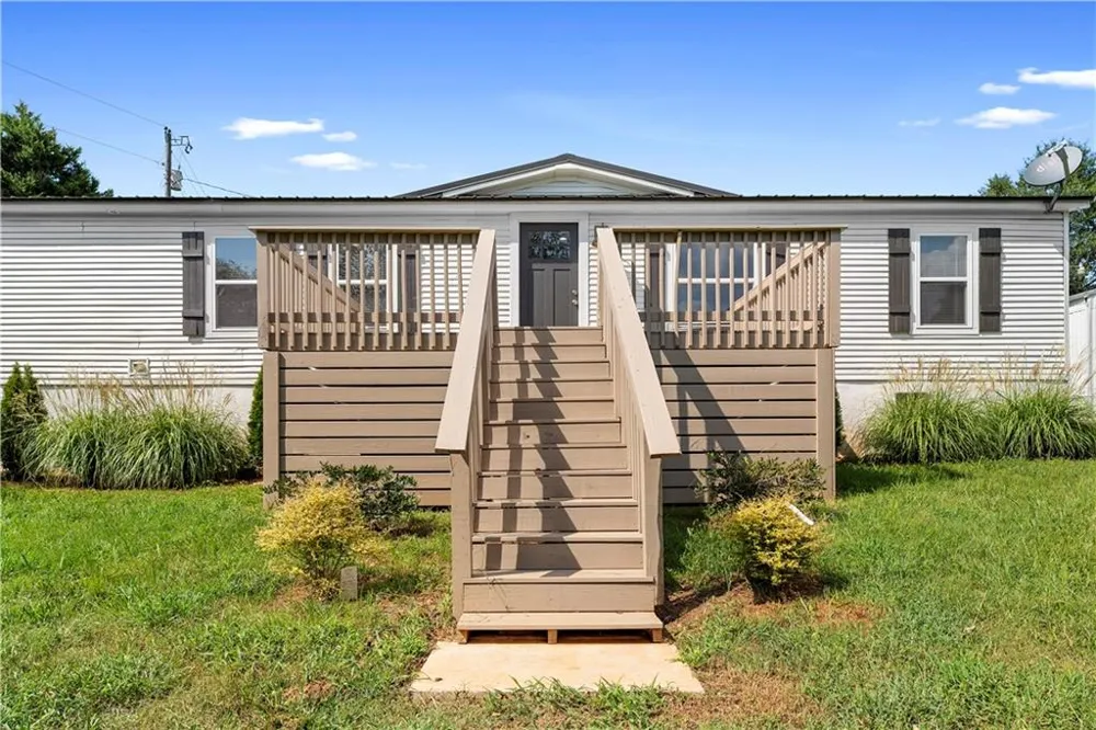 6035 Highway 29 Royston, GA 30662