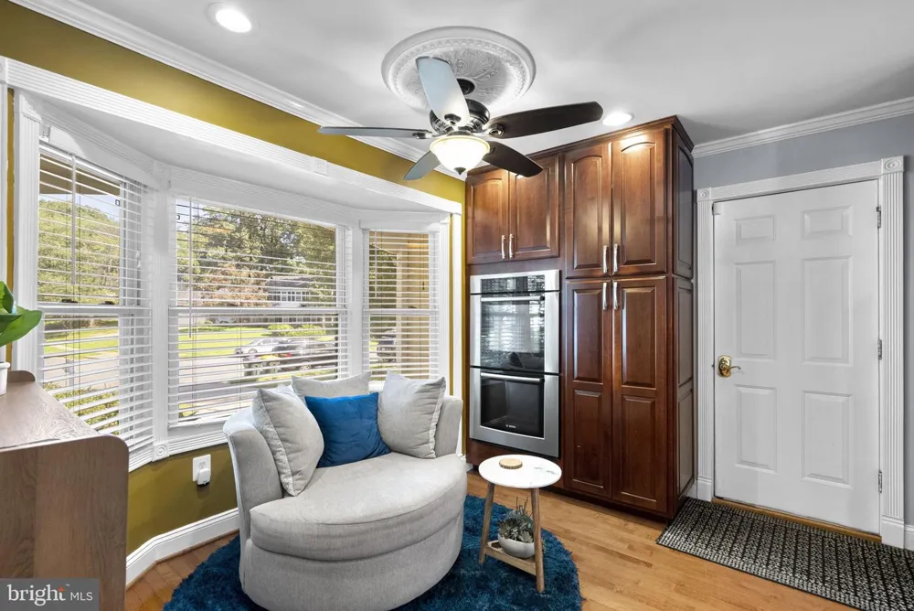 7805 RICHFIELD ROAD Springfield, VA 22153
