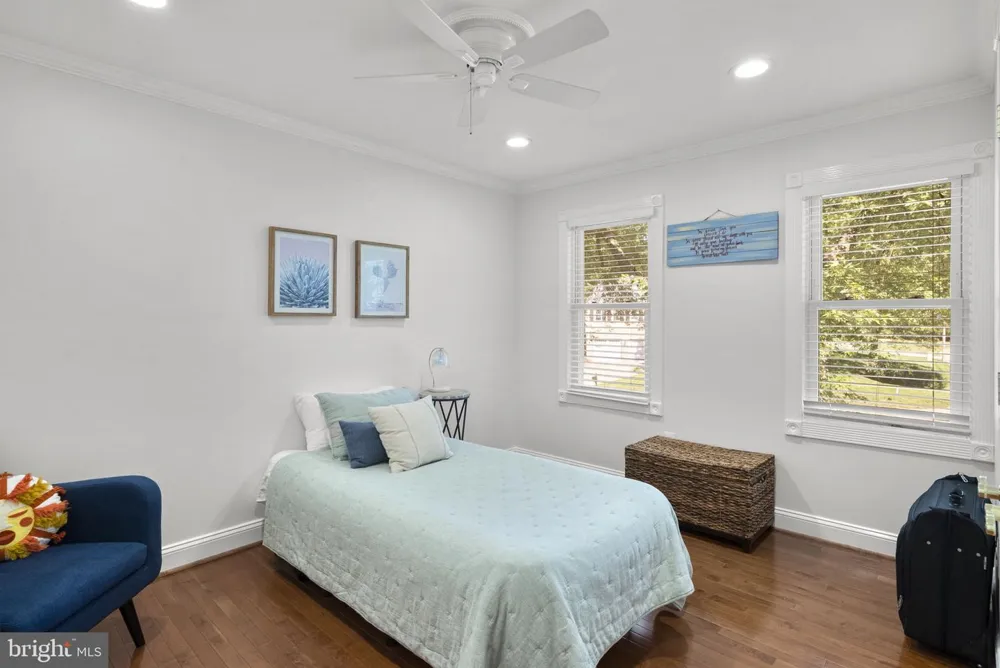 7805 RICHFIELD ROAD Springfield, VA 22153
