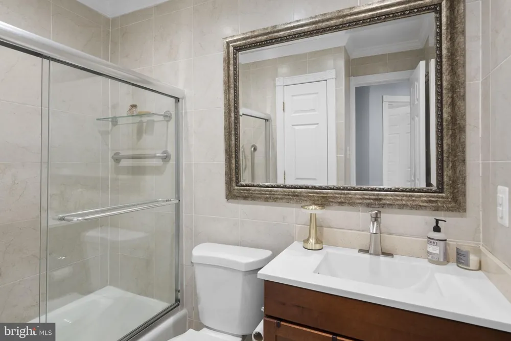 7805 RICHFIELD ROAD Springfield, VA 22153