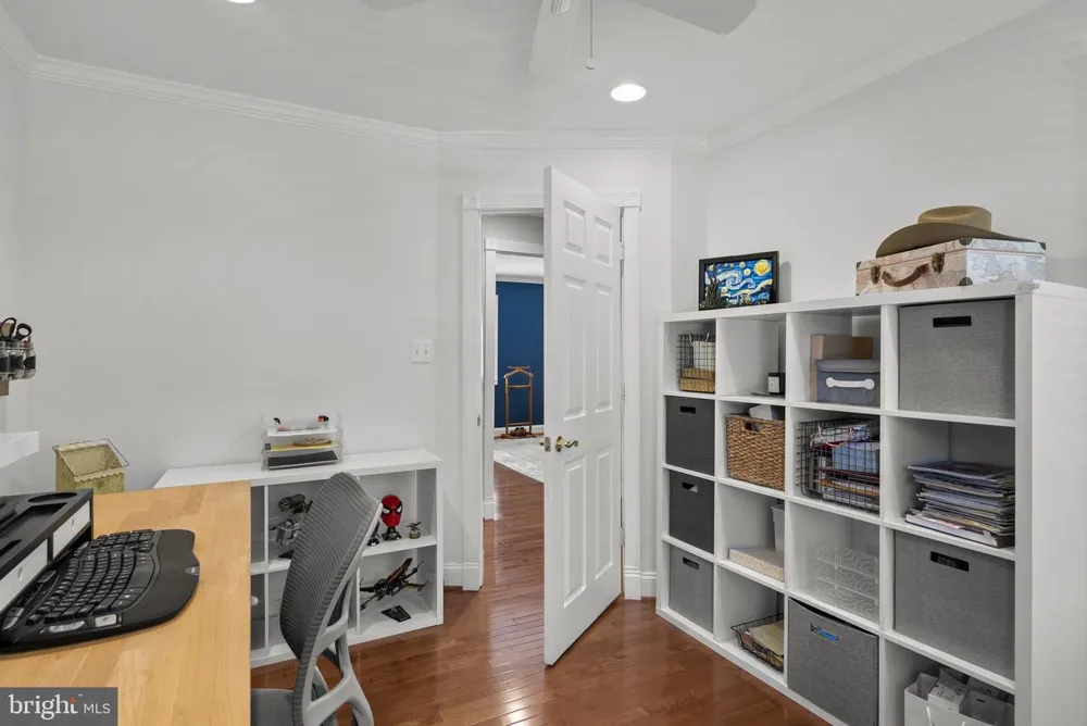 7805 RICHFIELD ROAD Springfield, VA 22153