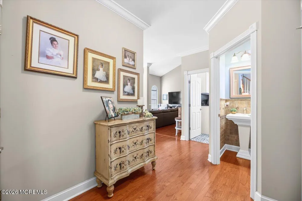 11 Wintergreen Court Jackson, NJ 08527