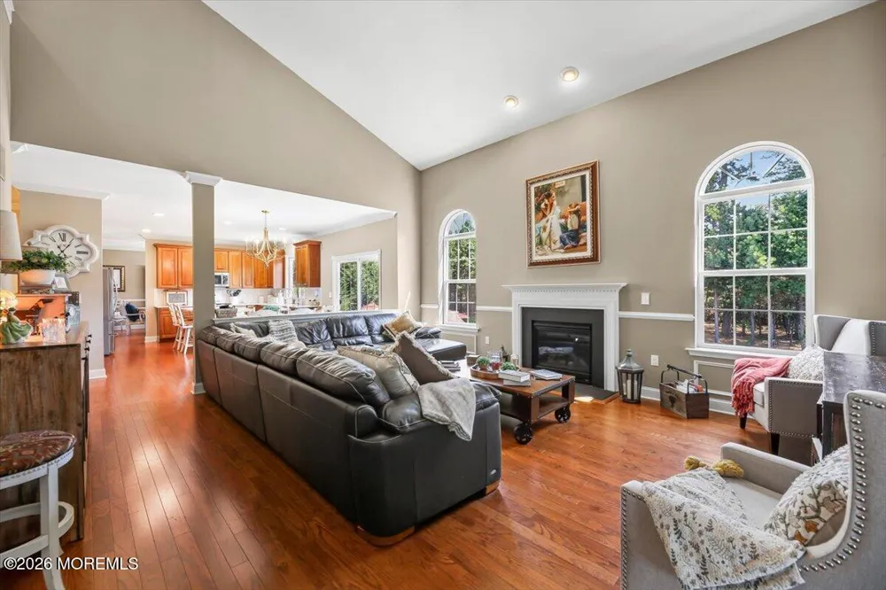 11 Wintergreen Court Jackson, NJ 08527