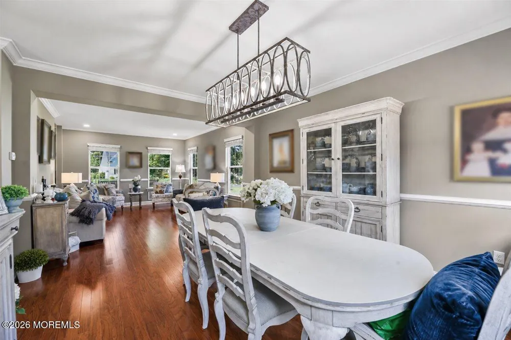 11 Wintergreen Court Jackson, NJ 08527