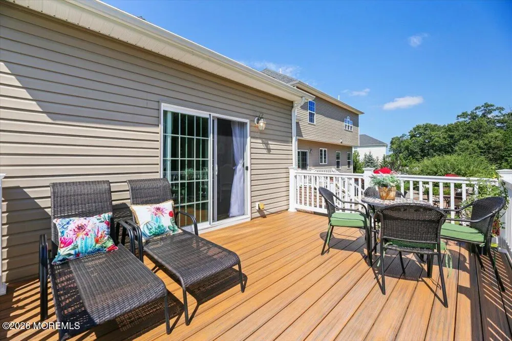 11 Wintergreen Court Jackson, NJ 08527