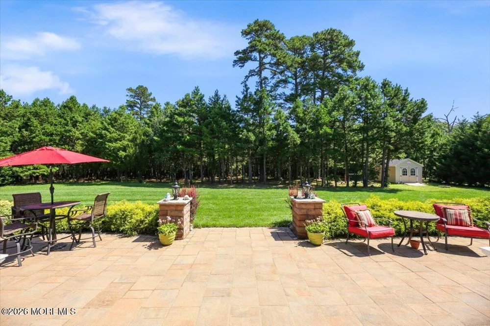 11 Wintergreen Court Jackson, NJ 08527