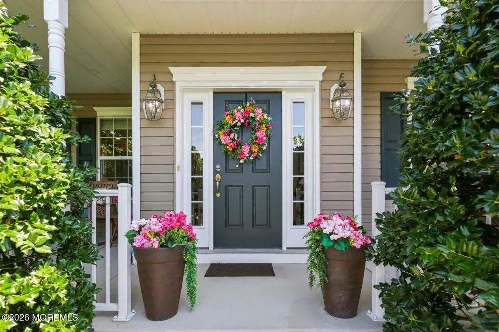 11 Wintergreen Court Jackson, NJ 08527