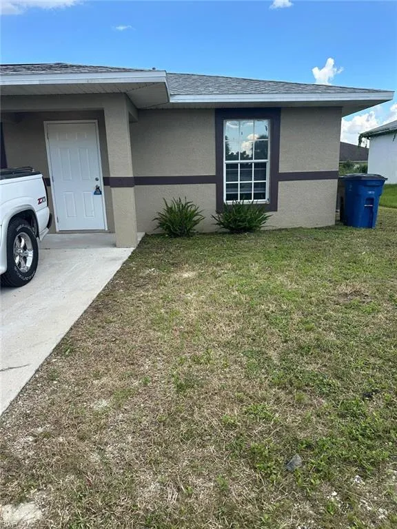 307 Homer Avenue S Lehigh Acres, FL 33973