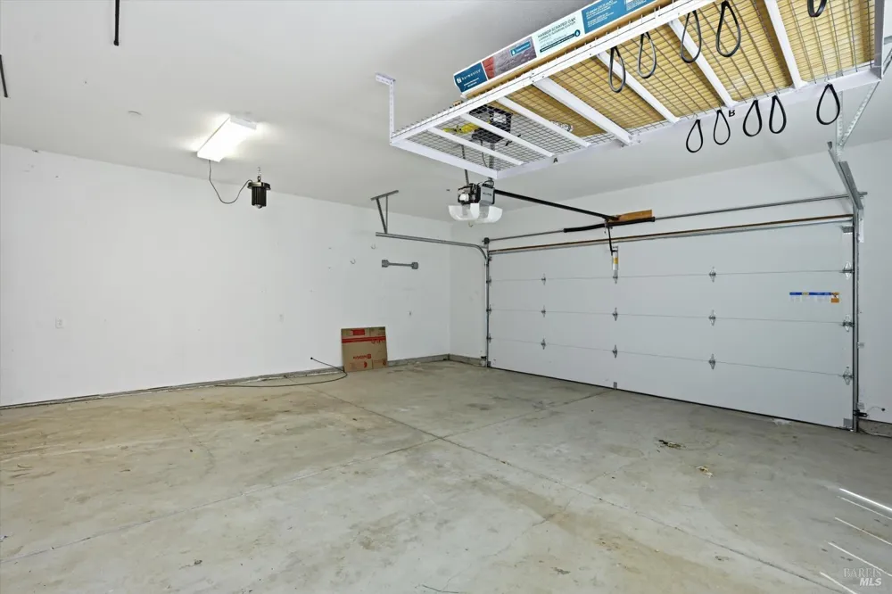 19527 Stonegate Road Hidden Valley Lake, CA 95467