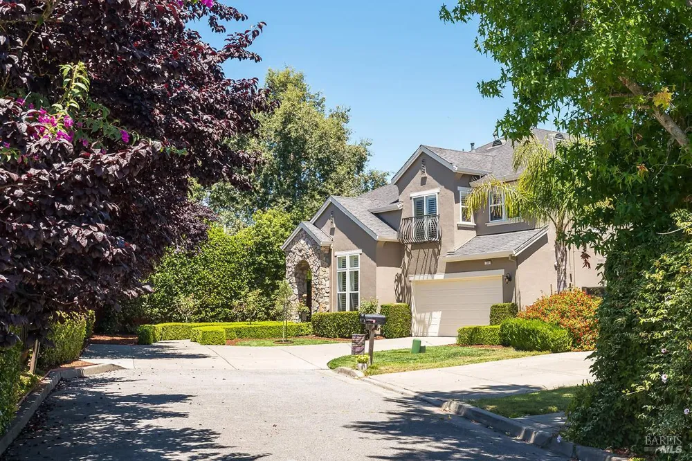 14 Ripley Lane Novato, CA 94949