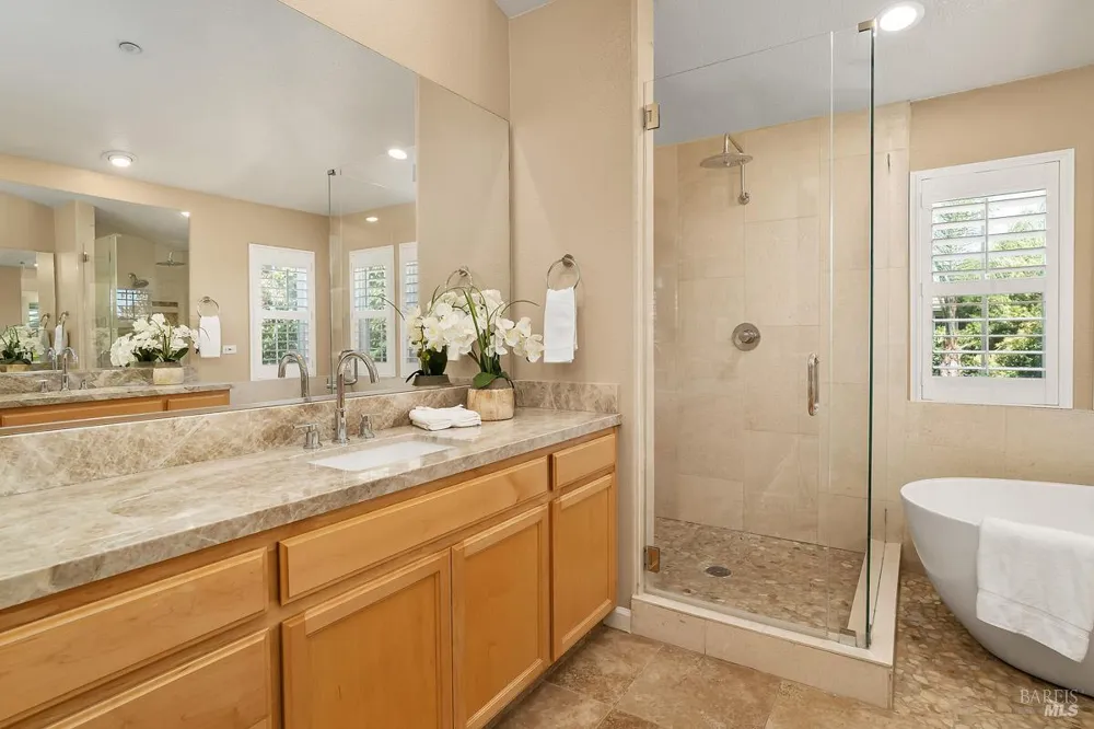 14 Ripley Lane Novato, CA 94949