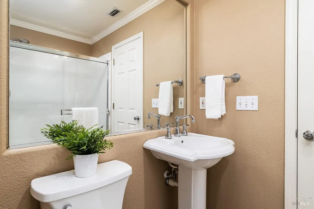 14 Ripley Lane Novato, CA 94949