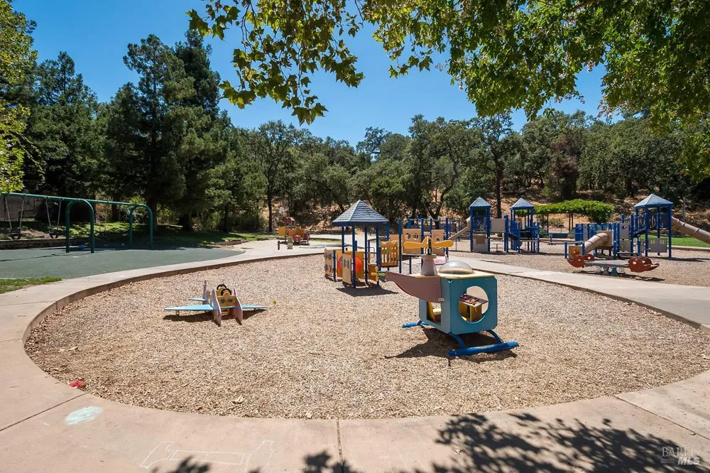 14 Ripley Lane Novato, CA 94949