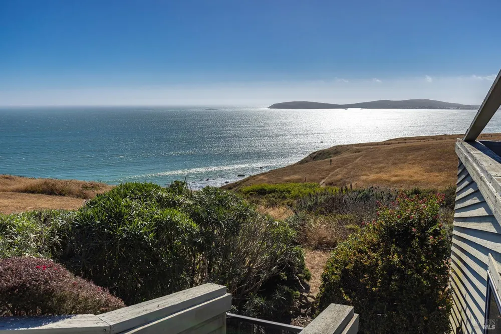 20011 Oyster Catcher Loop Bodega Bay, CA 94923
