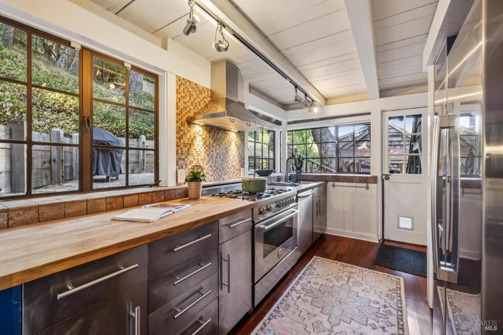 6700 Lucas Valley Road Nicasio, CA 94946