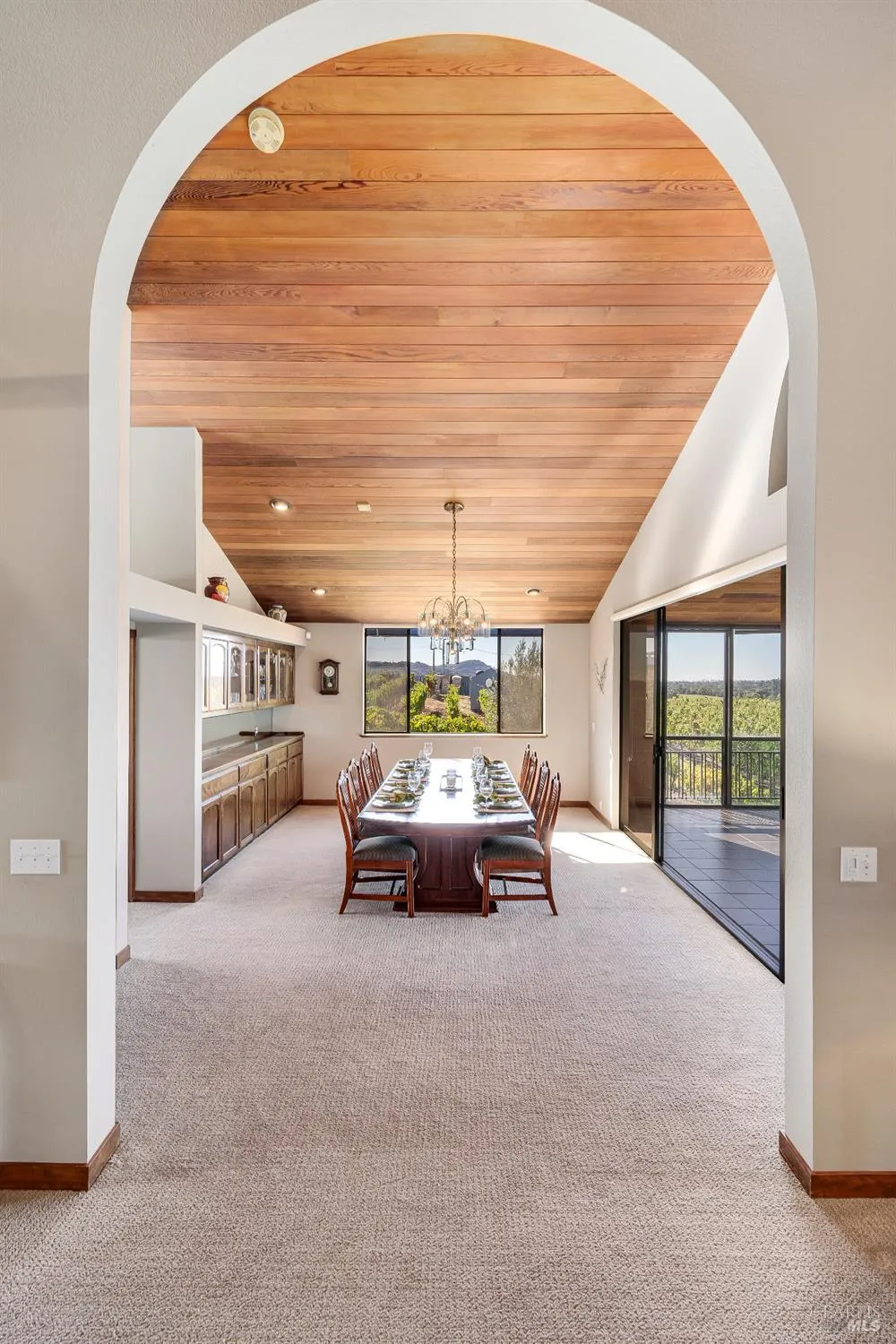 1095 Hardman Avenue Napa, CA 94558