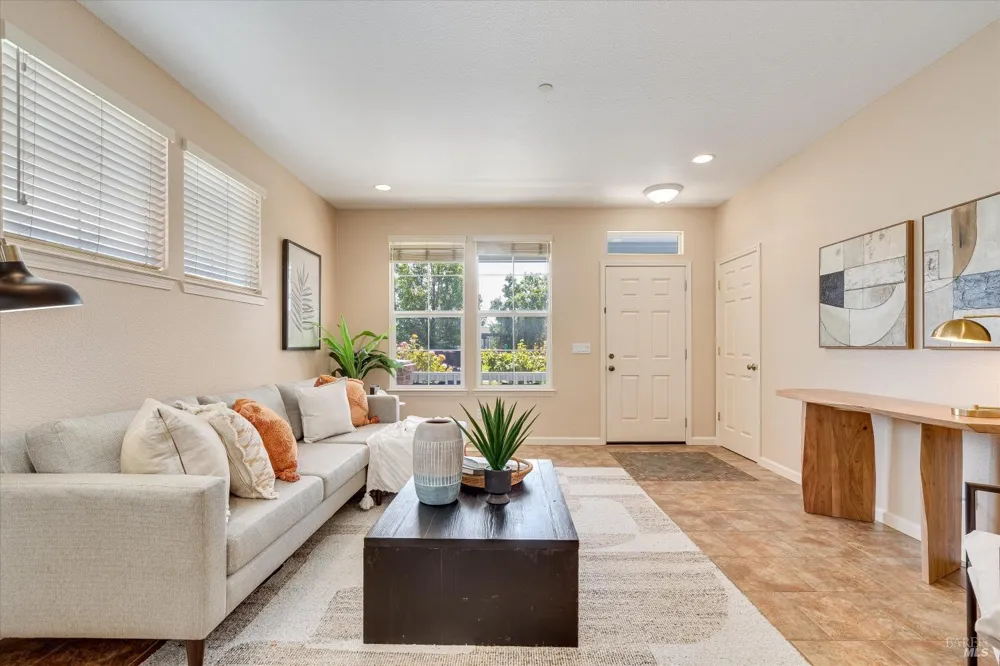 1268 Pedroncelli Drive Windsor, CA 95492